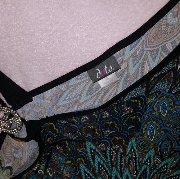 One sleeved casual dress shirt - Picture 4 of 7